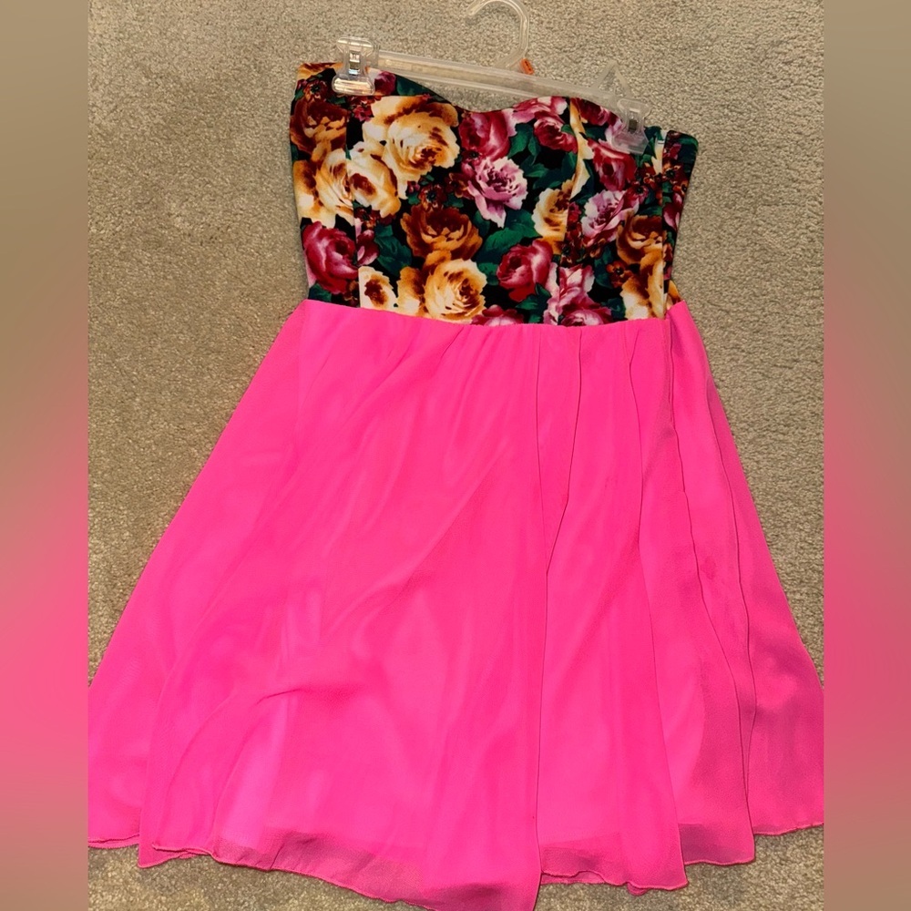 Style Rack Floral Top with Bright Pink Skirt Mini Dress